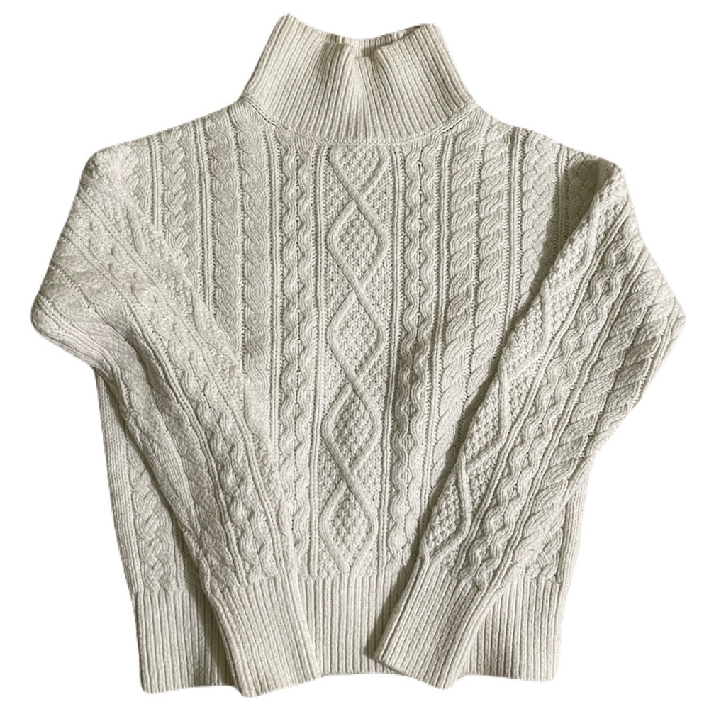Banana Republic white Sweater
